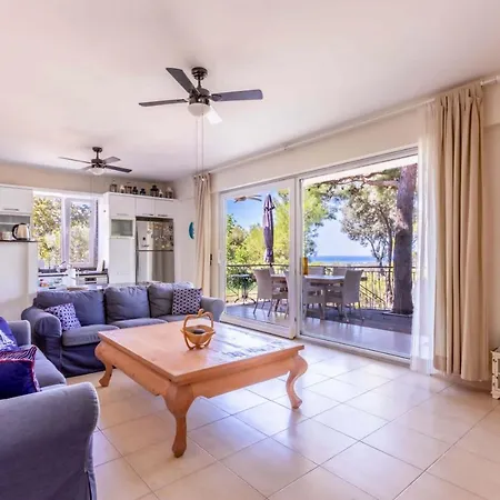 Charming Surrounded By Nature In Kas *