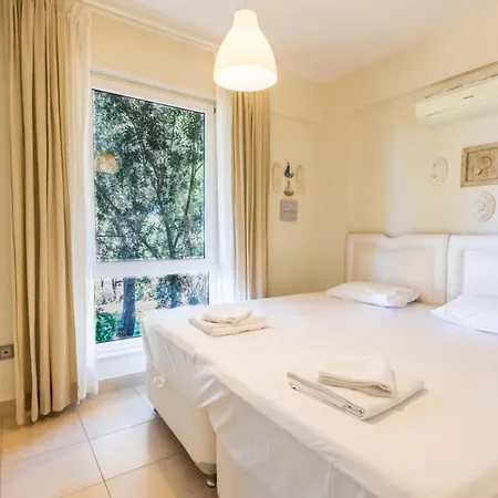 Charming Surrounded By Nature In Kas Nyaraló